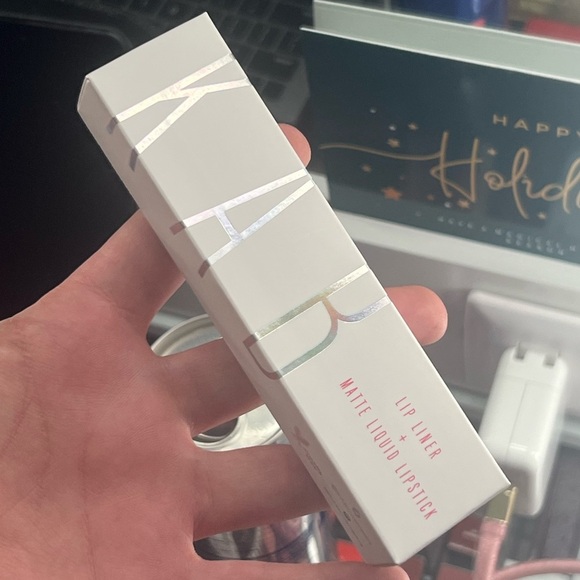 KAB Cosmetics: Lip Duo (Twisted) - Picture 2 of 3